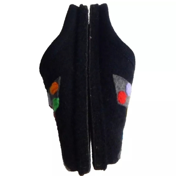 Haflinger Wool Slippers Jack the Dog - Picture 2 of 5